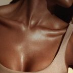 Spray tan glow